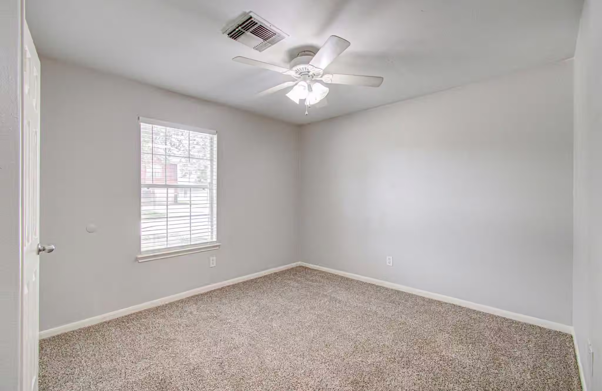 Photo 5 of 10434 Early Square Court, Houston, TX