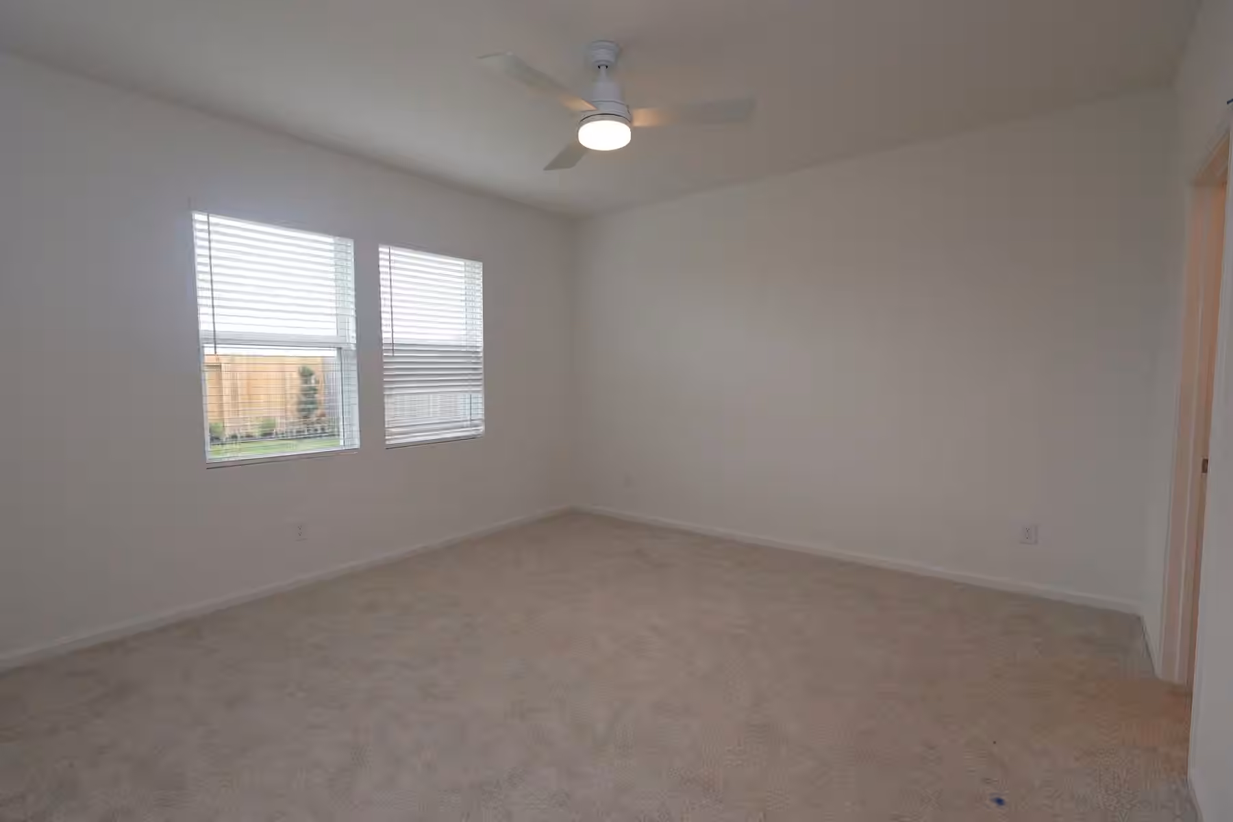 Photo 7 of 431 East Rose Marie Lane, Montgomery, TX