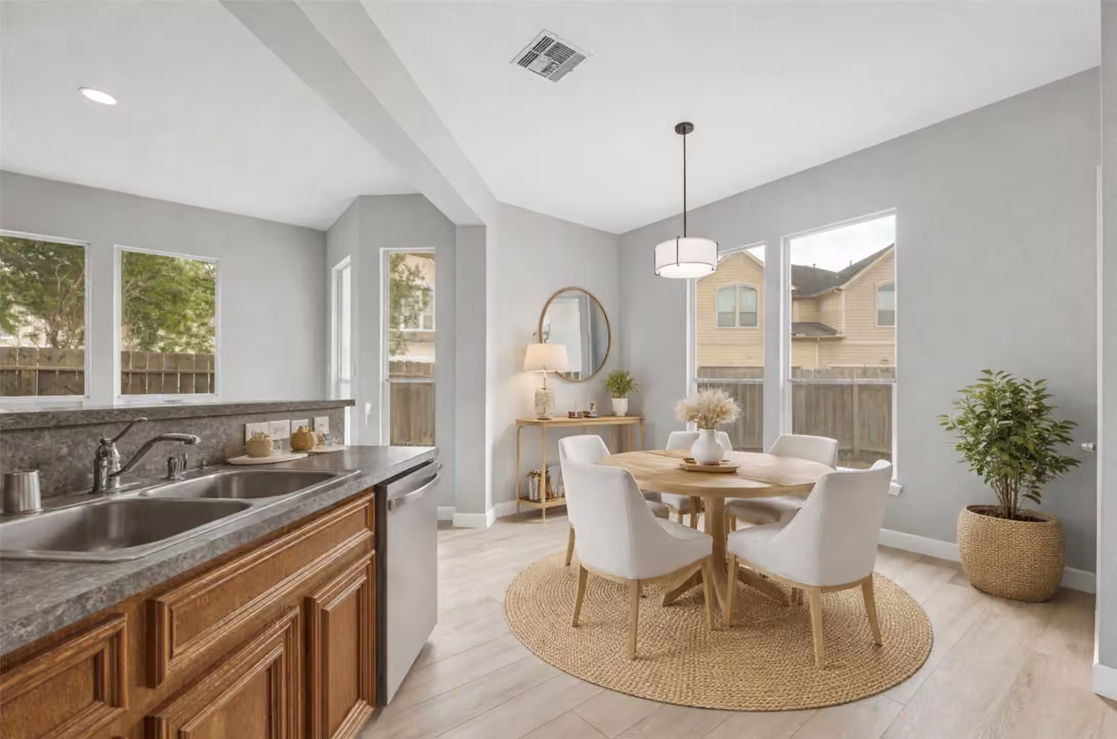 Photo 5 of 14919 Atmore Place Drive, Houston, TX