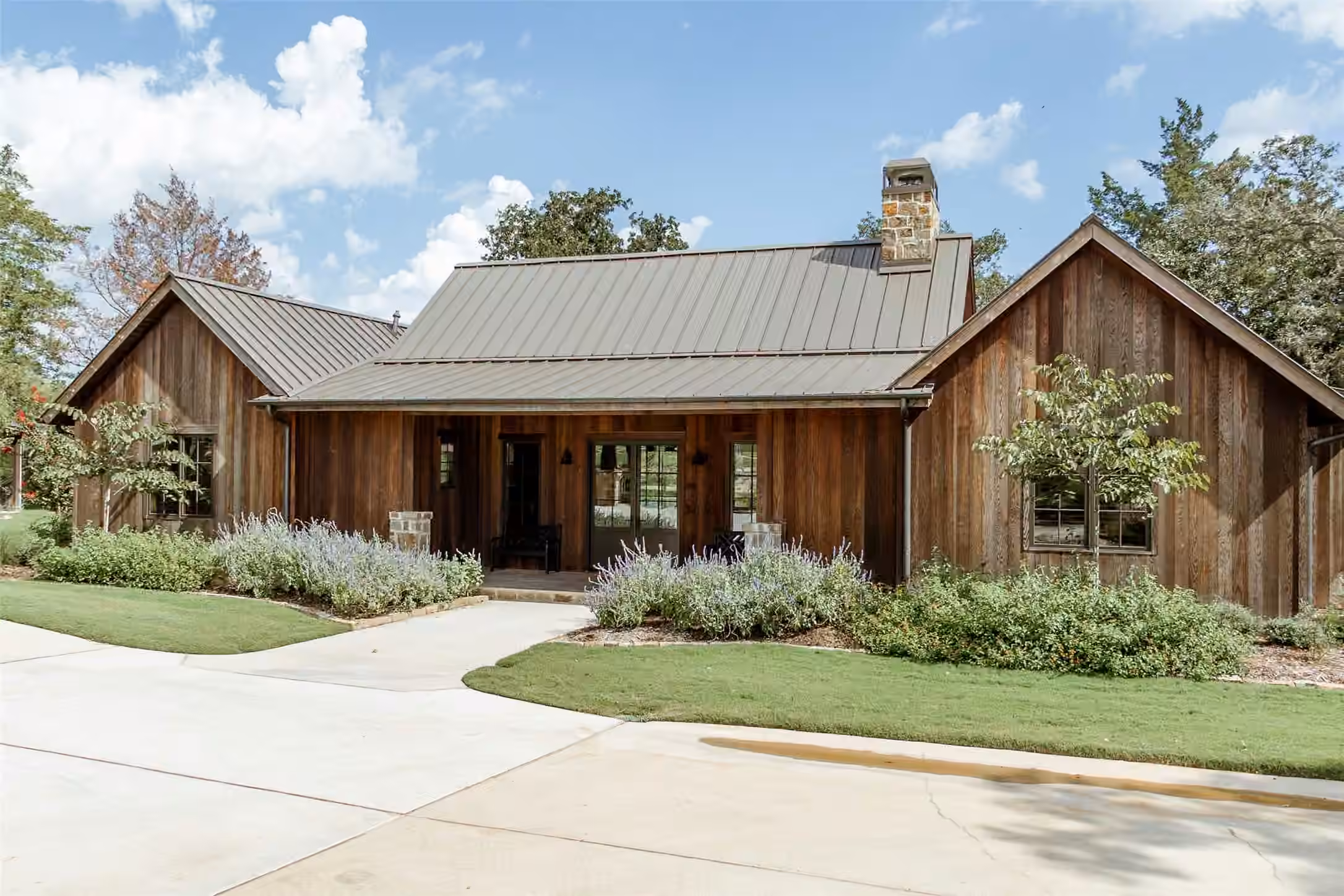 Photo 2 of 107 Wood Duck Lane, Columbus, TX