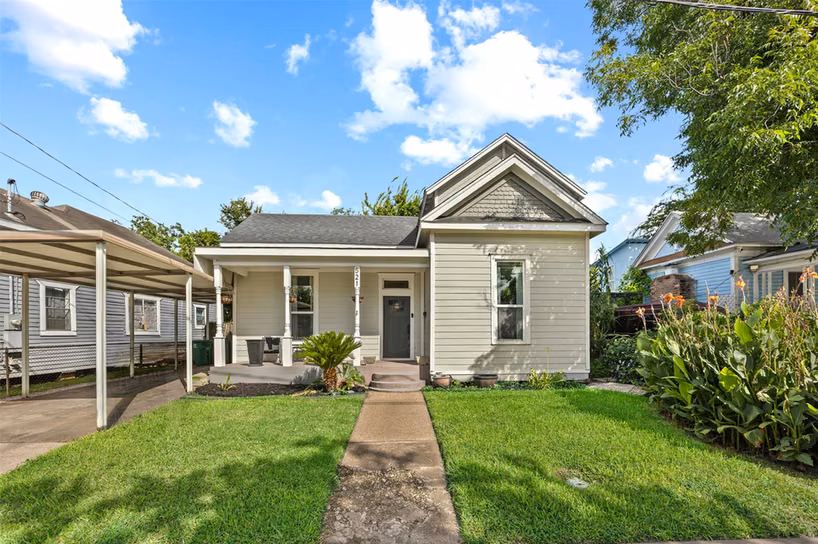 Photo 2 of 521 N Jenkins Street, Houston, TX