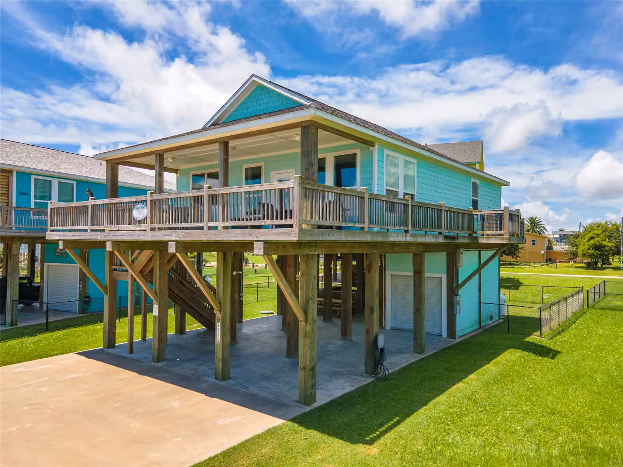 Photo 2 of 935 Eastview B, Crystal Beach, TX