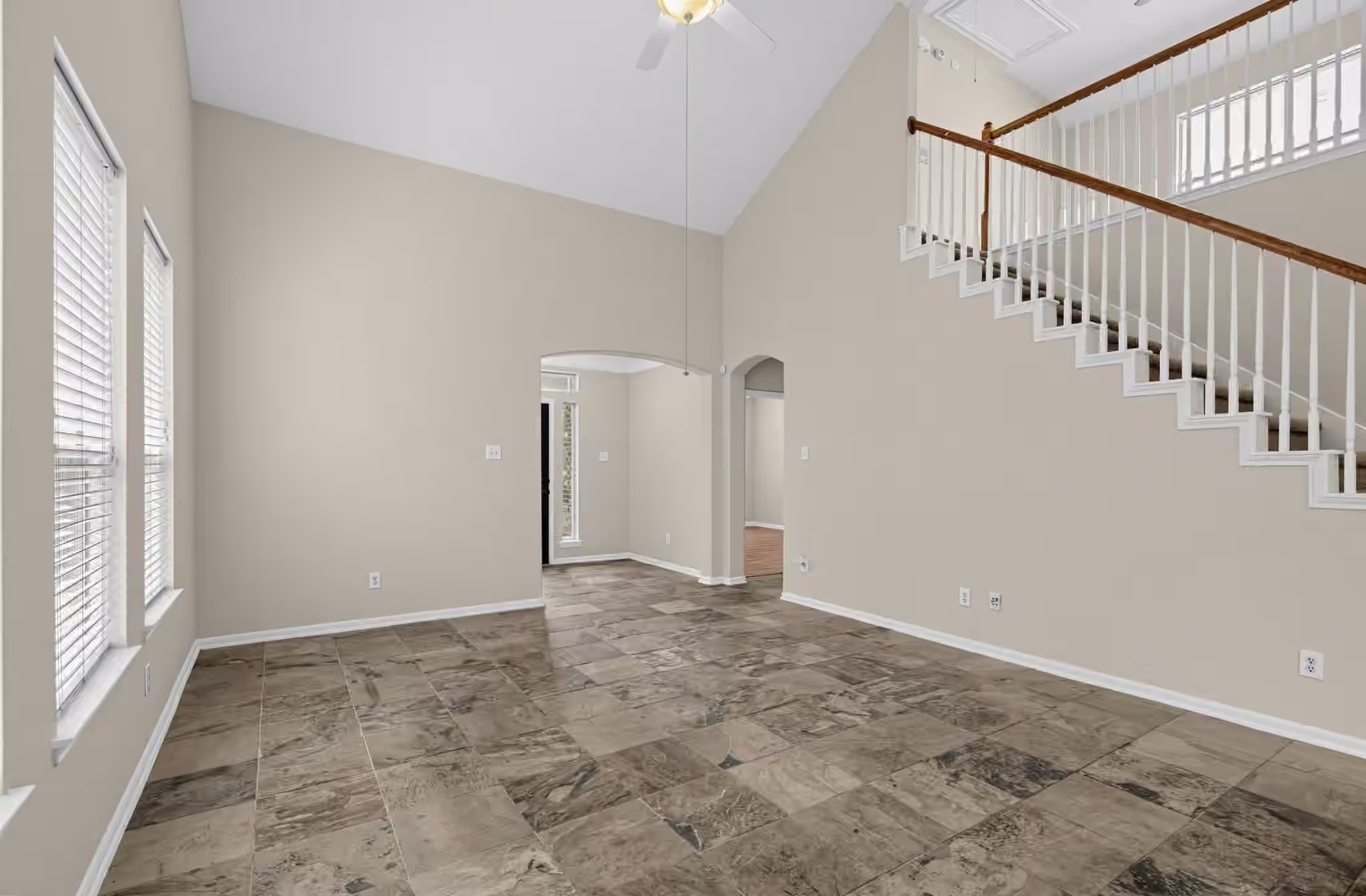 Photo 4 of 17218 Pecos Park Lane, Humble, TX