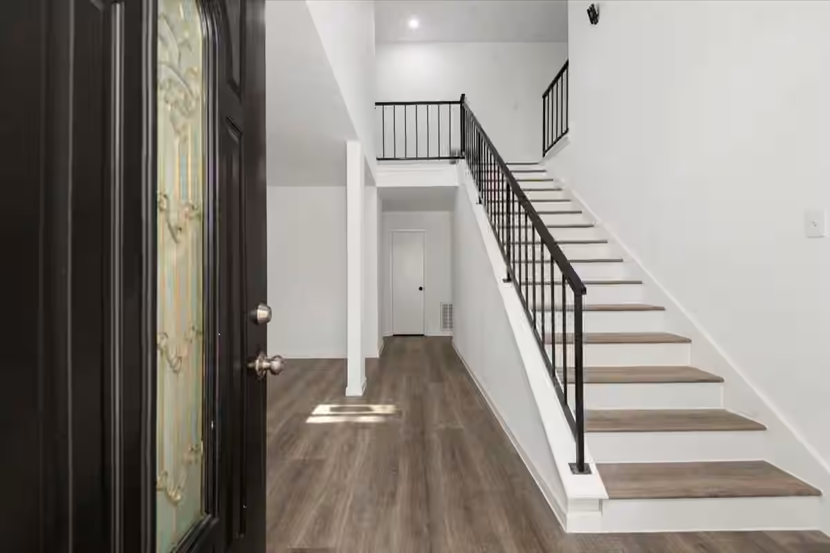 Photo 2 of 3230 Hombly Road, Houston, TX