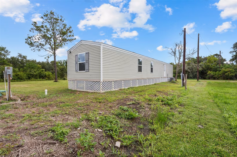 Photo 7 of 6304 Sexto Street, Brazoria, TX