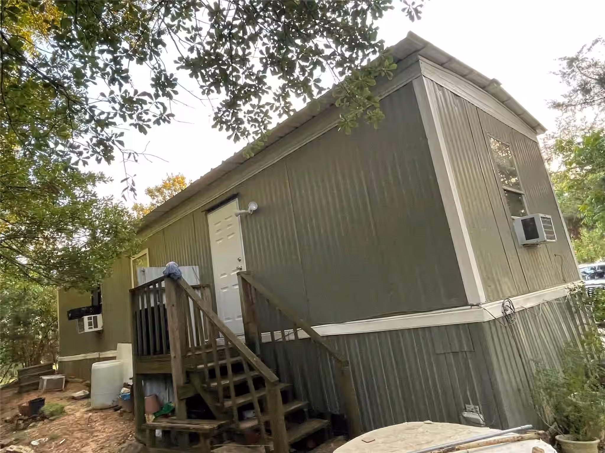 Photo 5 of 1407 N SYCAMORE Drive, Huntsville, TX