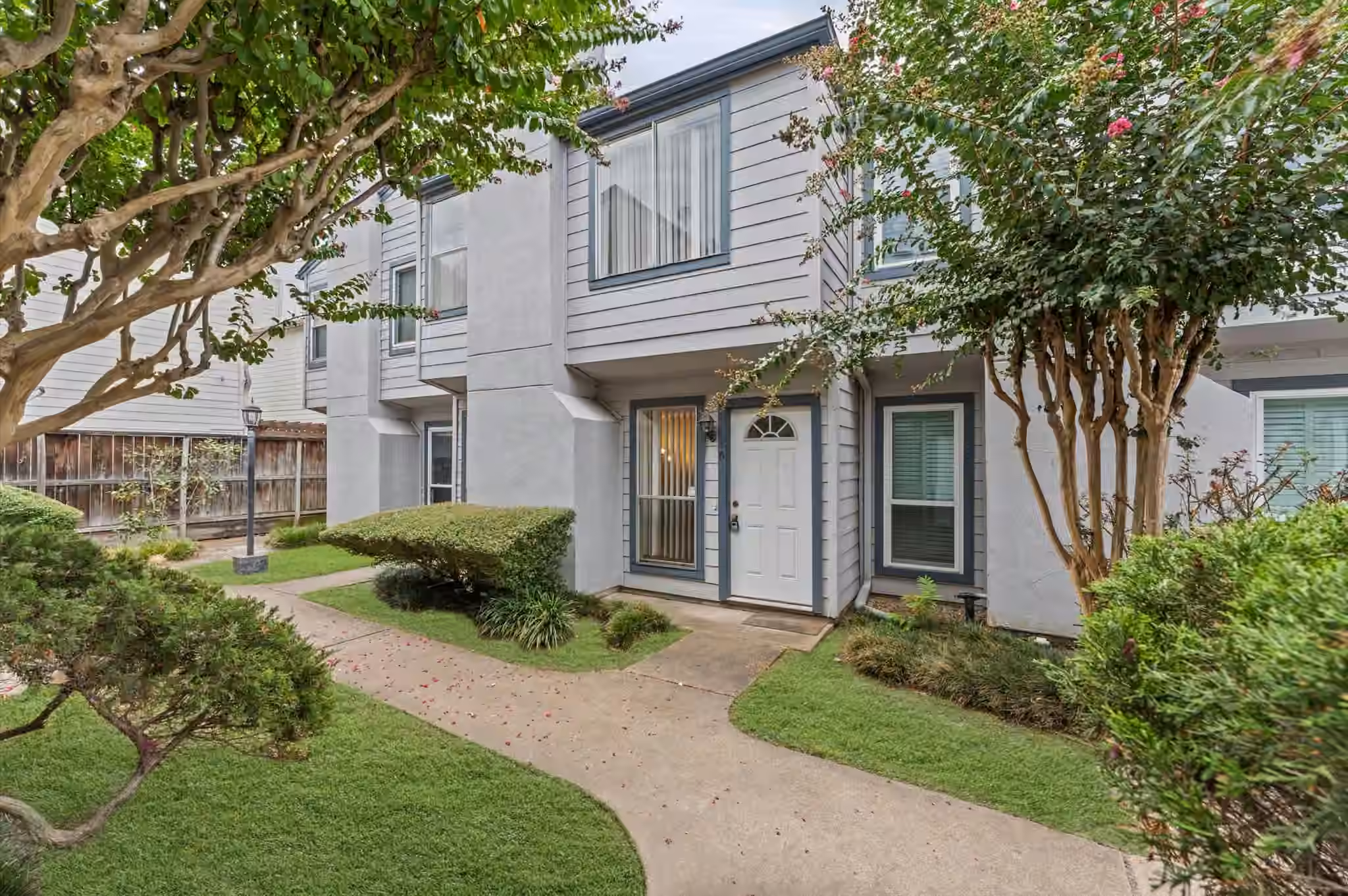 Photo 2 of 5917 Fairdale Lane 6, Houston, TX