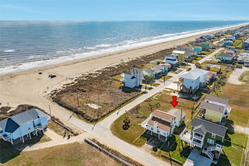 Photo 7 of 17404 Bristow Drive, Galveston, TX