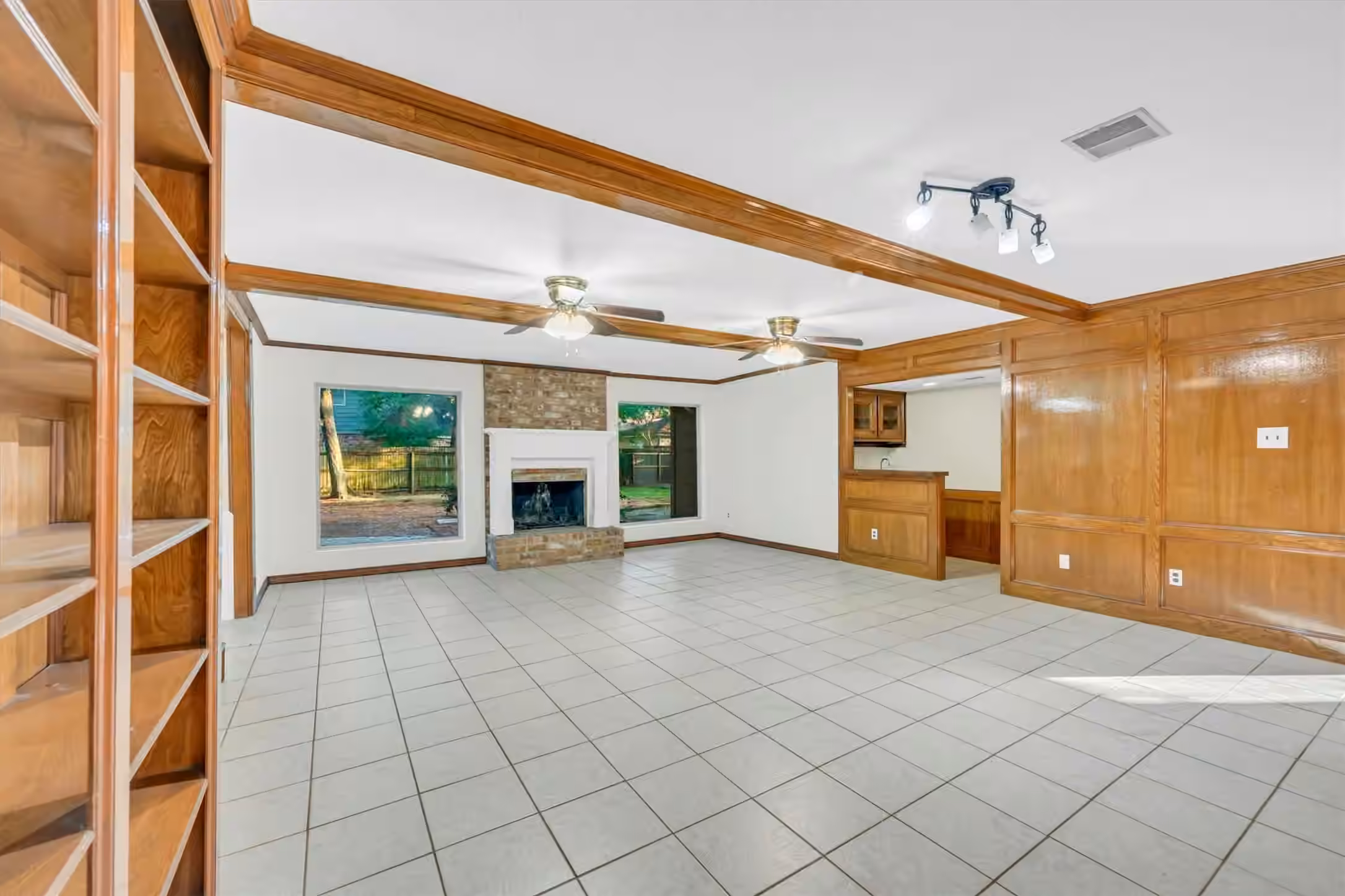 Photo 6 of 6510 River Mill Drive, Spring, TX