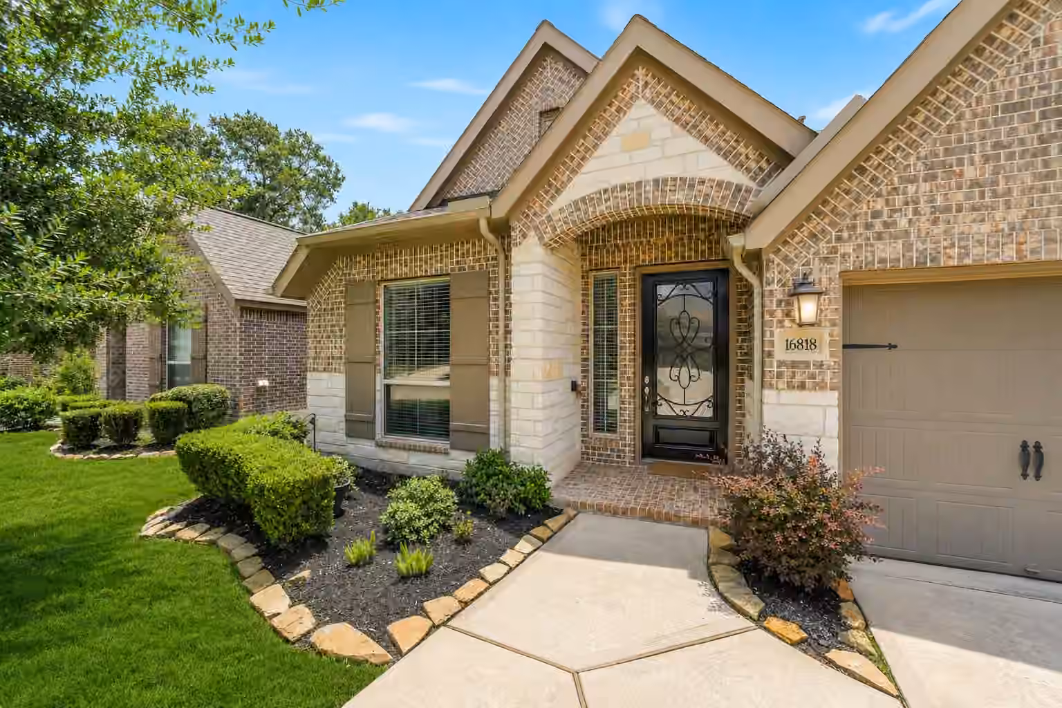 Photo 3 of 16818 Headwaters Forest Drive, Humble, TX