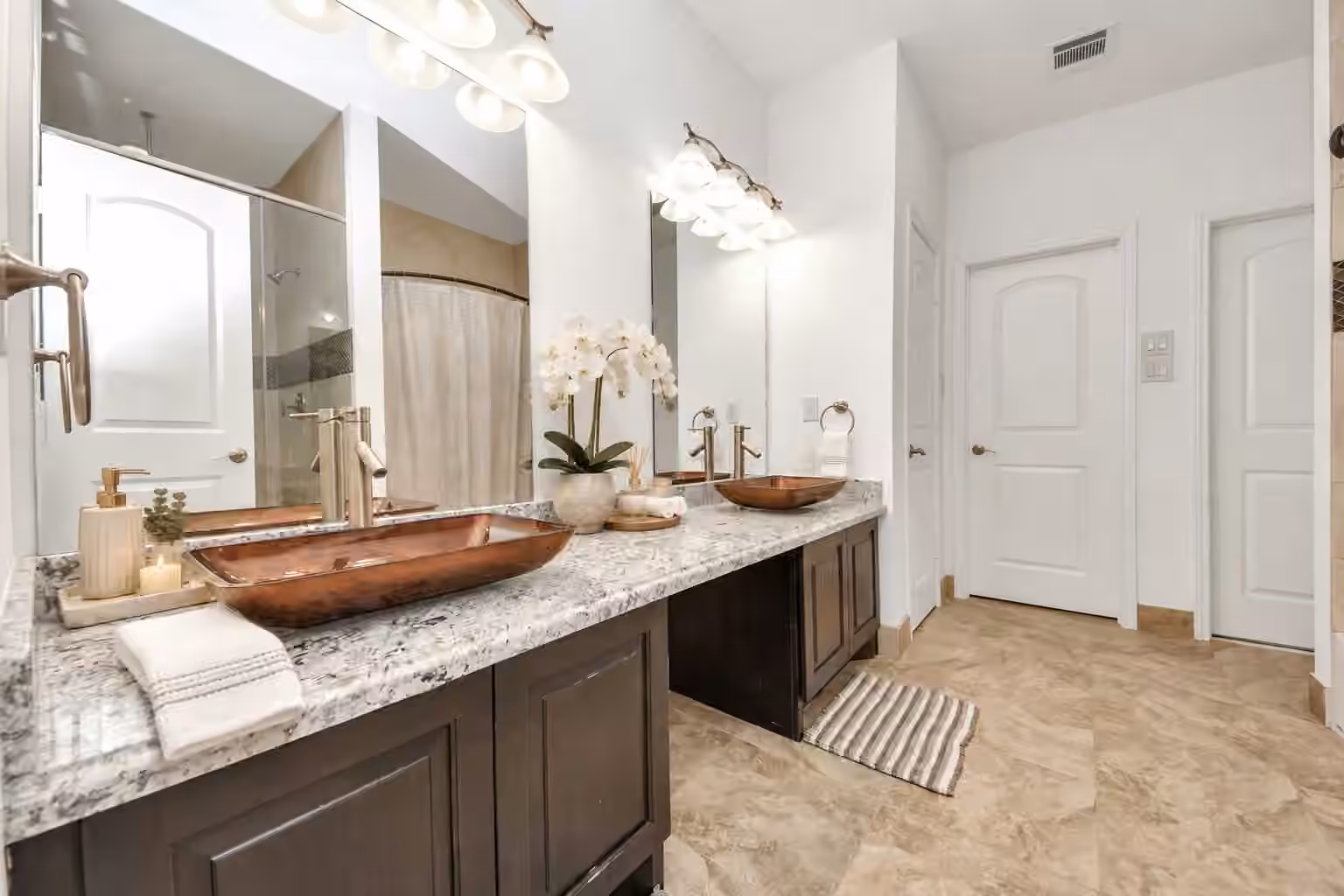 Photo 6 of 146 Carson Court, Houston, TX