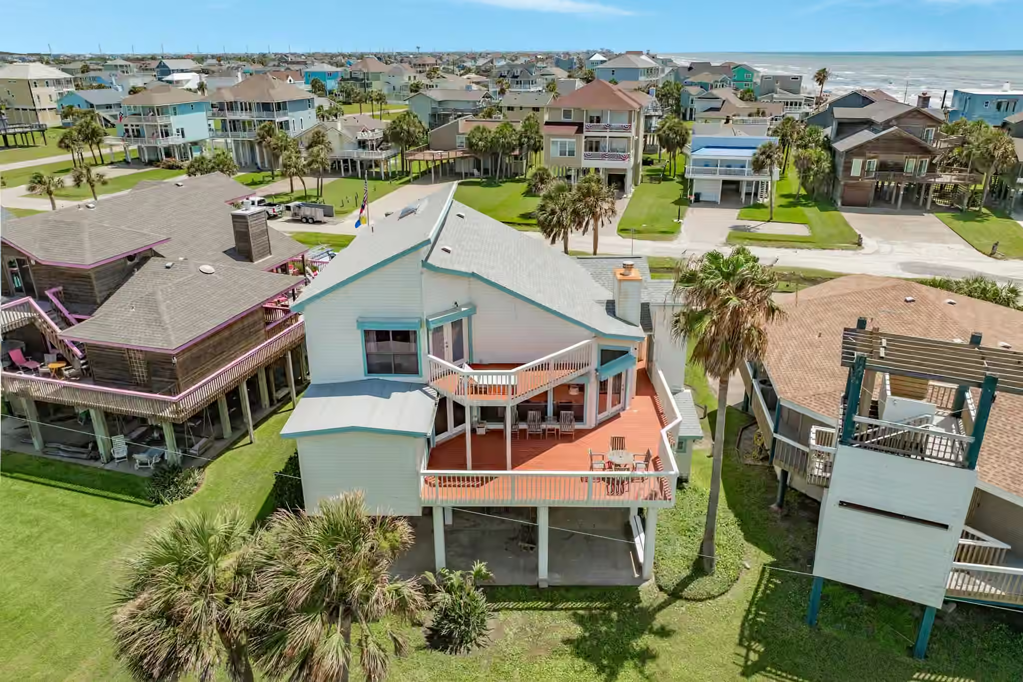 Photo 2 of 4231 Pelican Lane, Galveston, TX