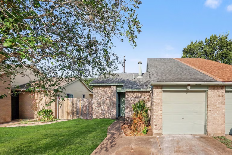 Photo 2 of 16428 Monte Carlo Lane, Houston, TX