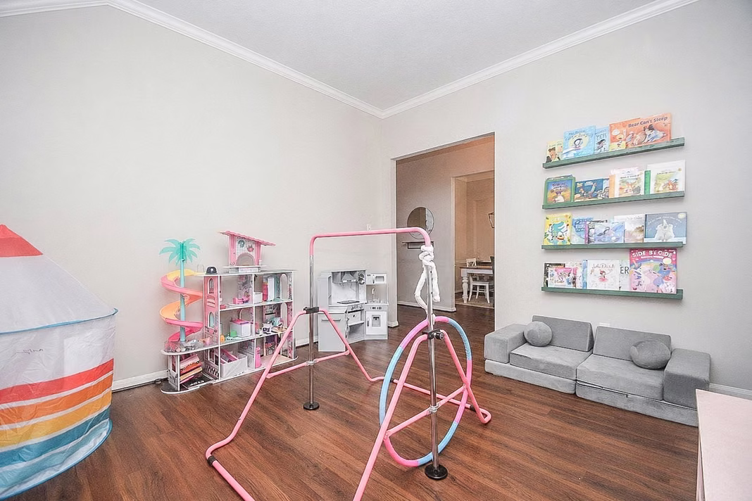 Photo 6 of 2310 Lashley Court, Katy, TX