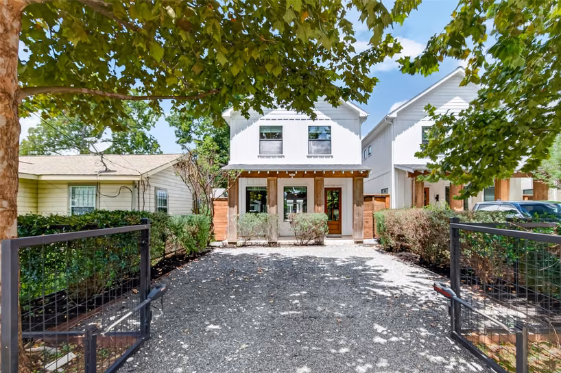 Photo 5 of 935 Bunton Street, Houston, TX