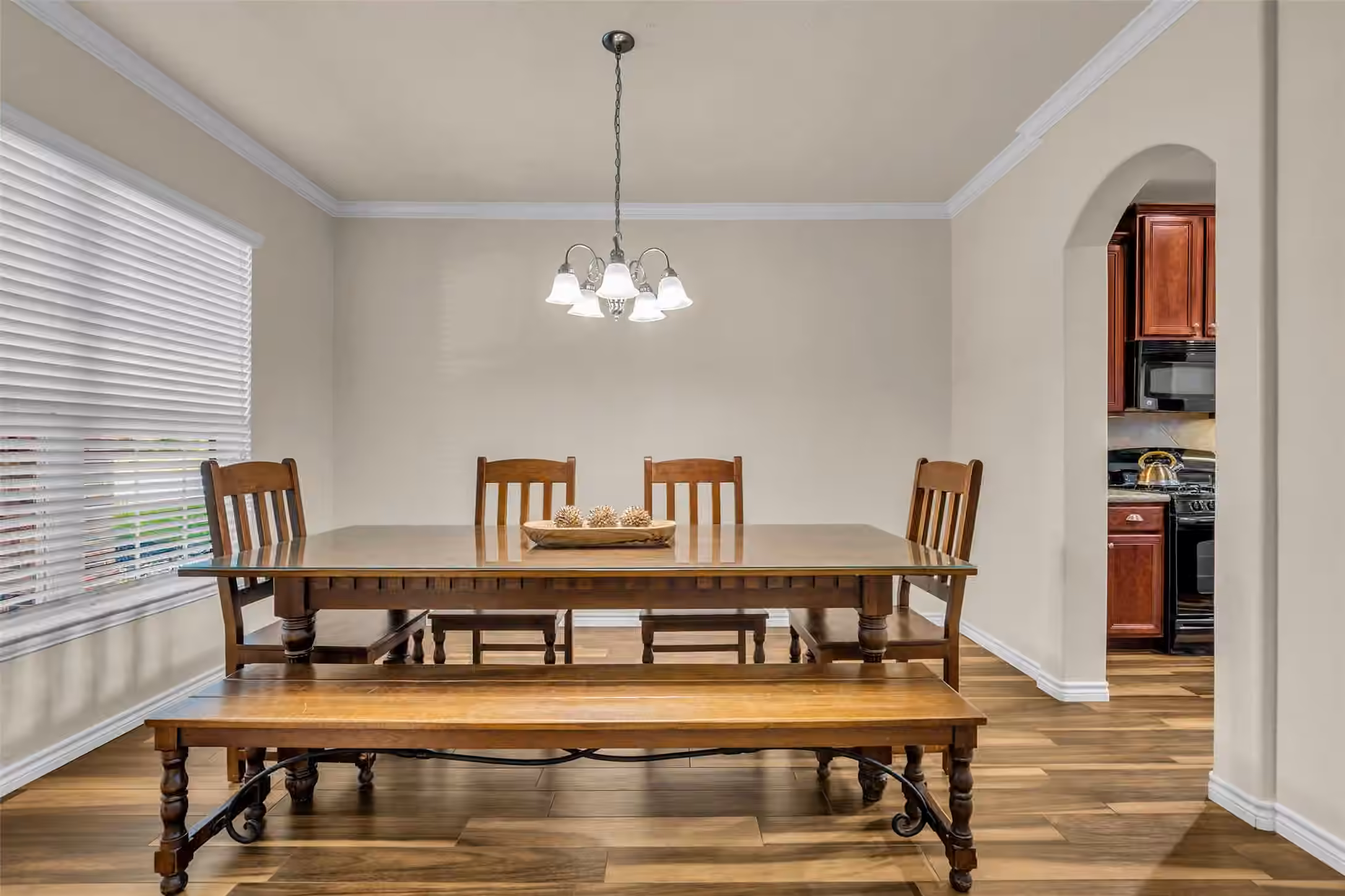 Photo 5 of 83 Palos Verde, Panorama Village, TX