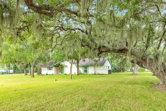 Photo of 9020 FM 1459 Road, Sweeny, TX