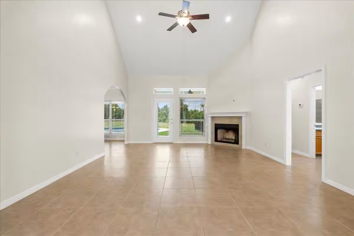 Photo 6 of 3627 Madison Avenue, Baytown, TX