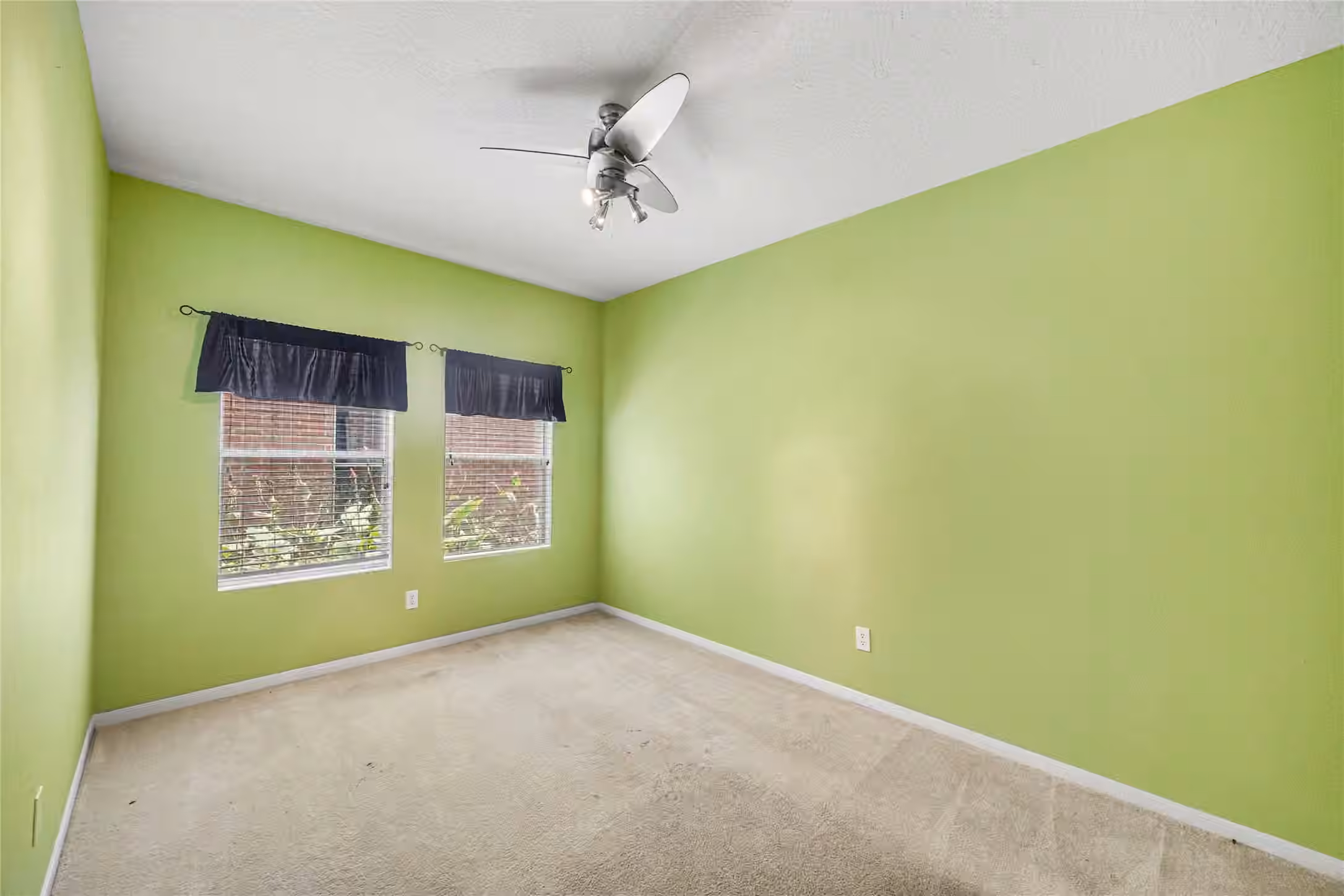 Photo 7 of 17818 Juniper Green Trail, Humble, TX