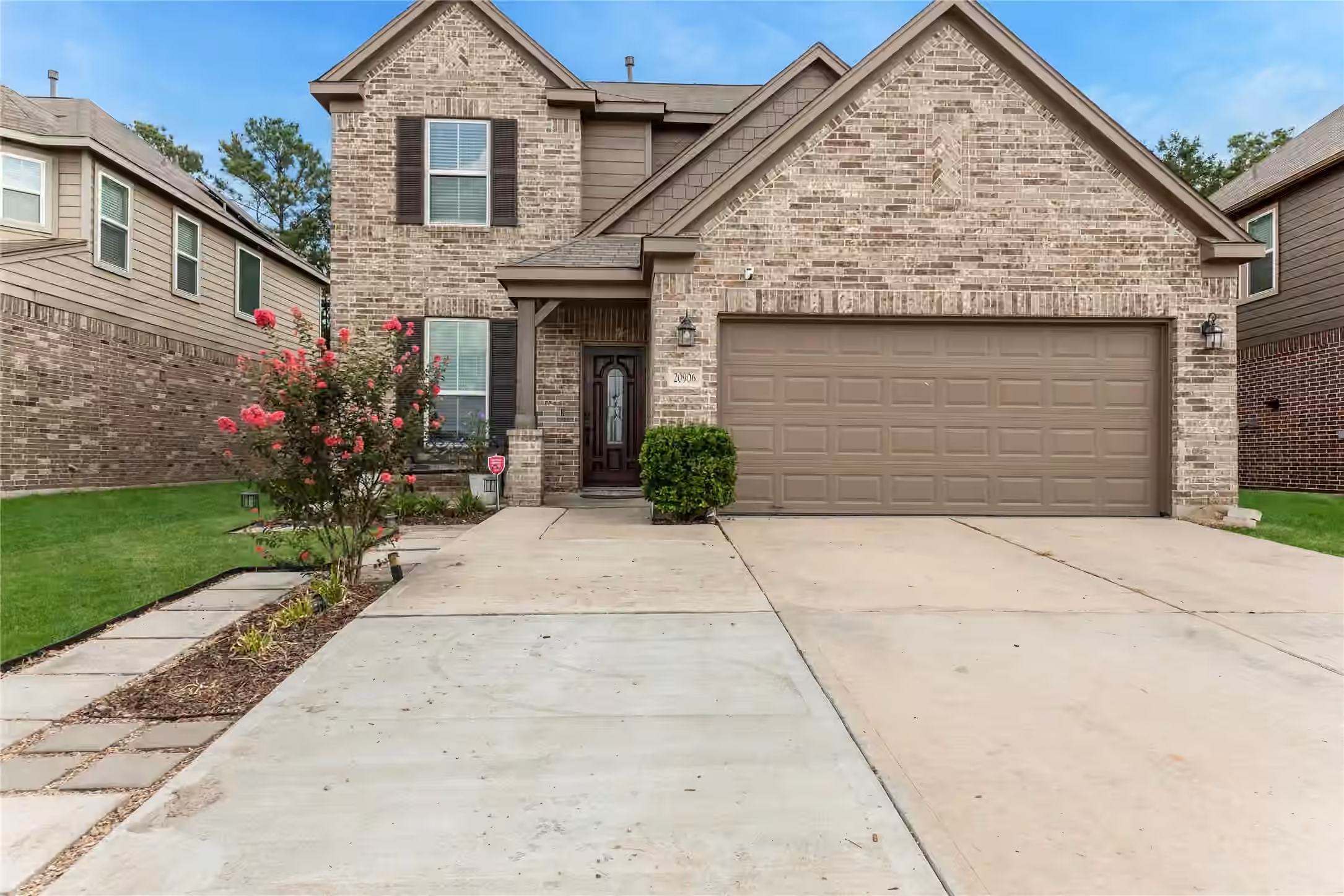 Photo 3 of 20906 Cypress Overlook Trail, Humble, TX