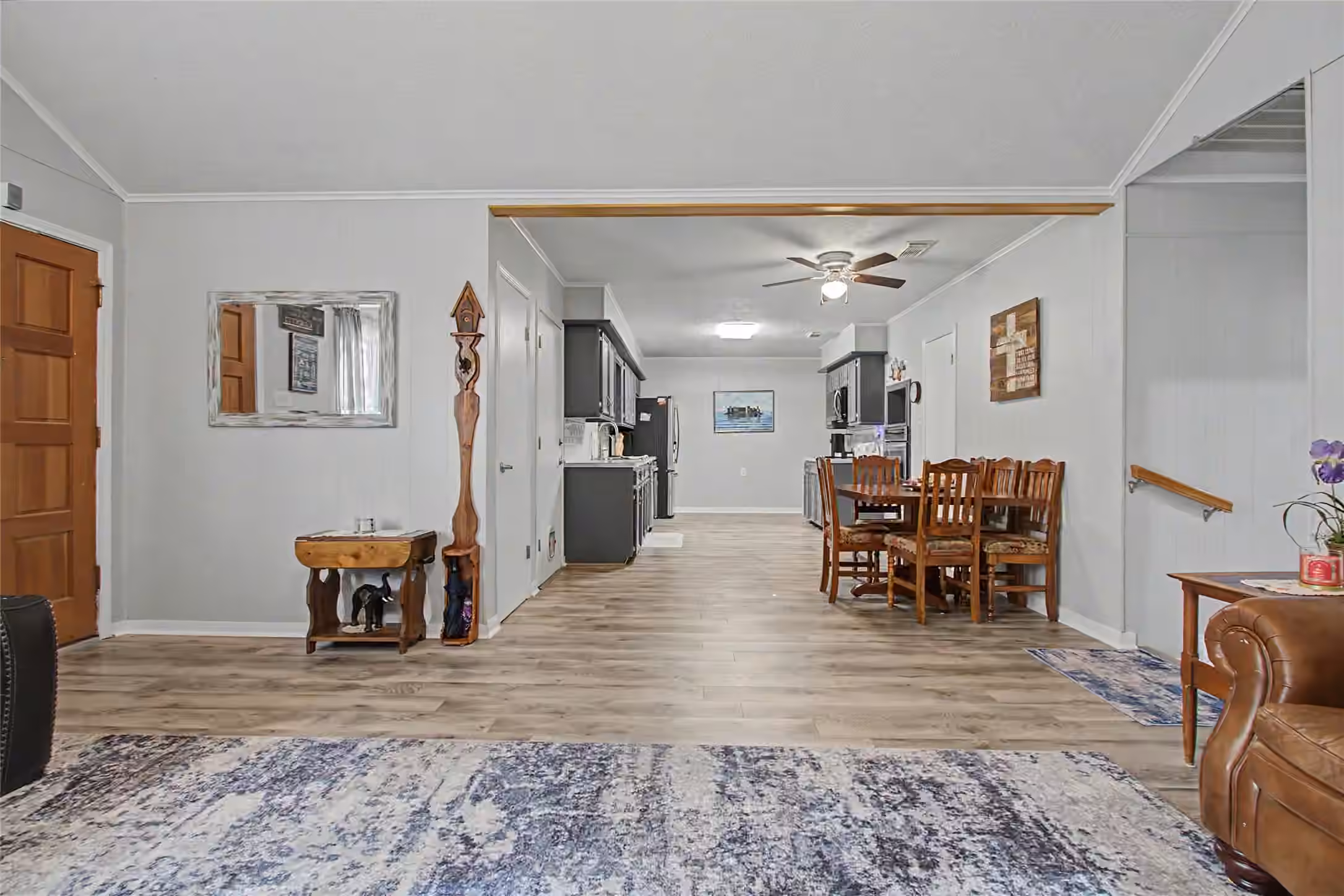 Photo 4 of 4930 Pleasure Lake Lane, Willis, TX