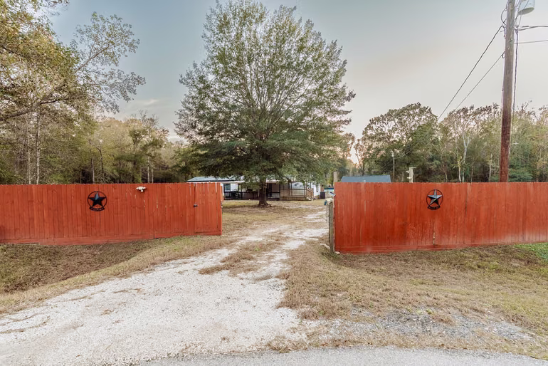 Photo 2 of 11568 Hoda Court, Conroe, TX