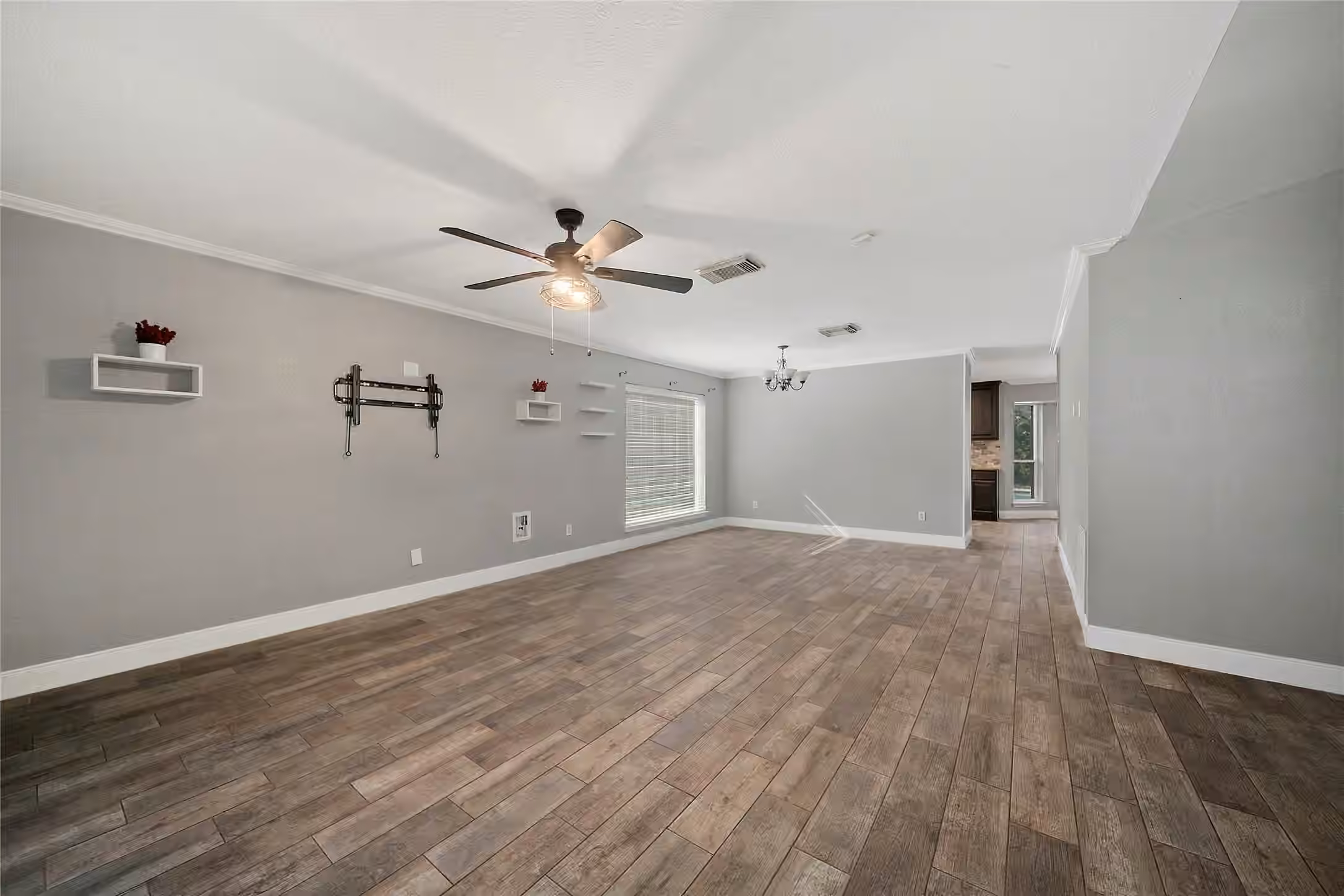 Photo 4 of 1801 Palo Duro Street, Friendswood, TX