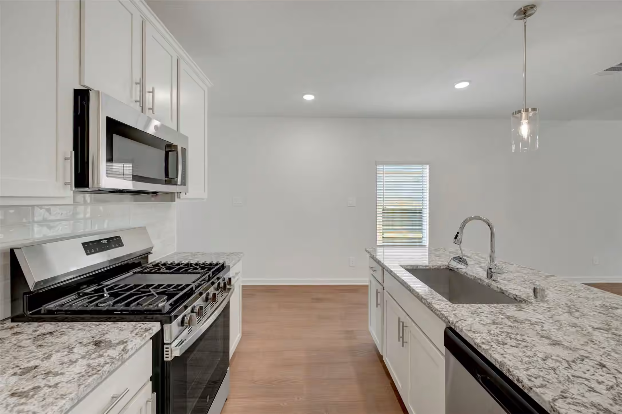 Photo 5 of 21302 Jacaranda Blossom Way, Tomball, TX