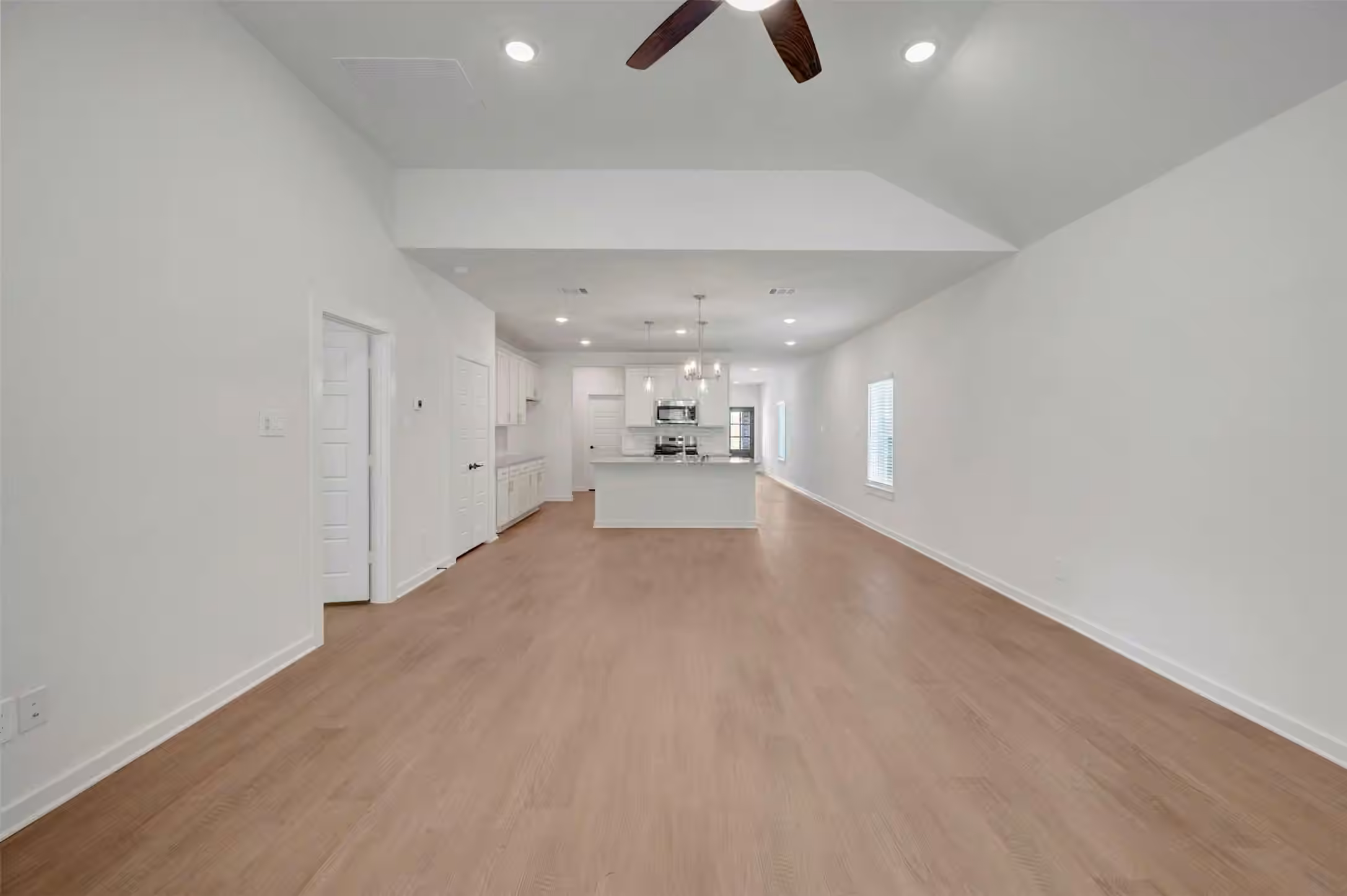 Photo 6 of 21302 Jacaranda Blossom Way, Tomball, TX