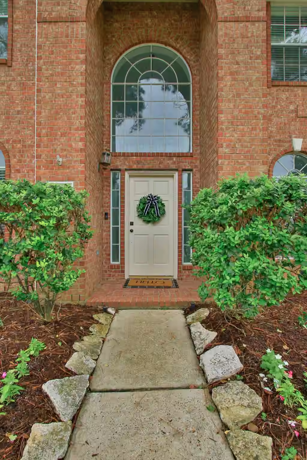 Photo 4 of 11711 Spring Path Court, Tomball, TX