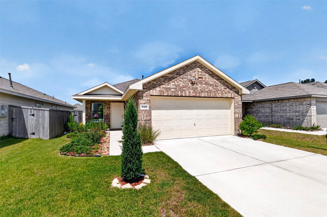 Photo 3 of 17414 Cyprian Cedar Lane, New Caney, TX
