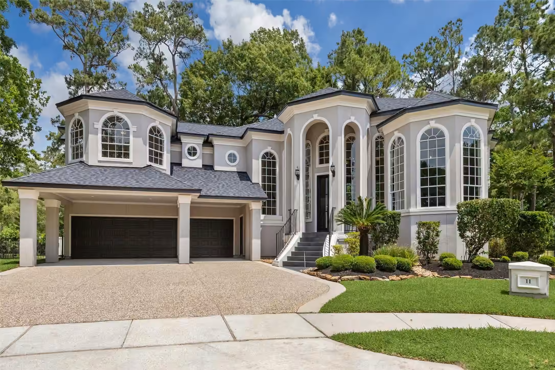 Photo of 11 Twin Greens Court, Houston, TX 77339