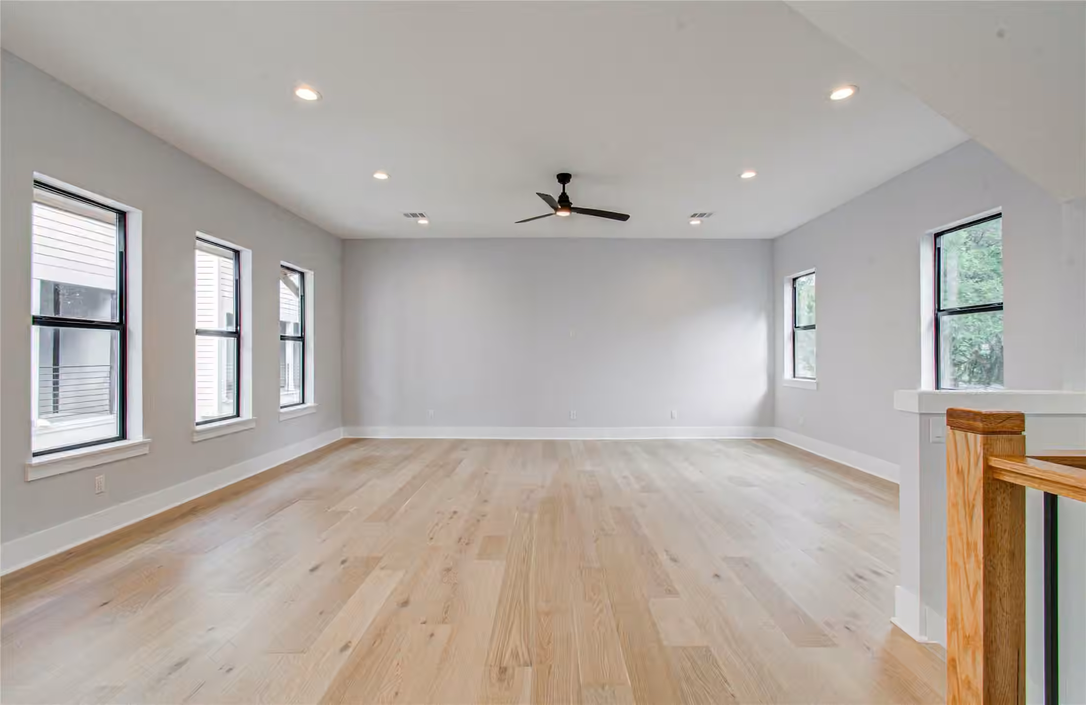 Photo 4 of 7016 Staffordshire Boulevard F, Houston, TX