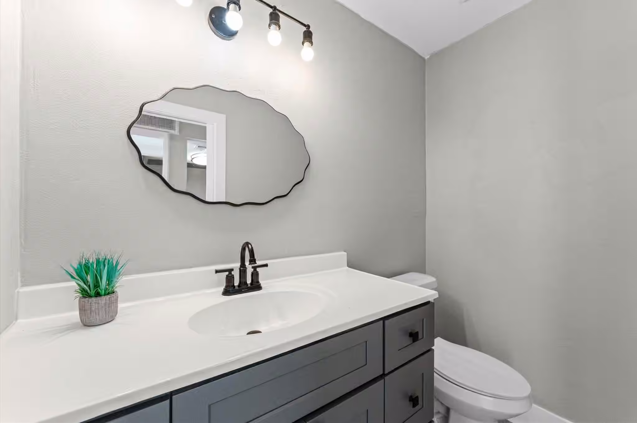 Photo 7 of 830 Threadneedle Street 240, Houston, TX