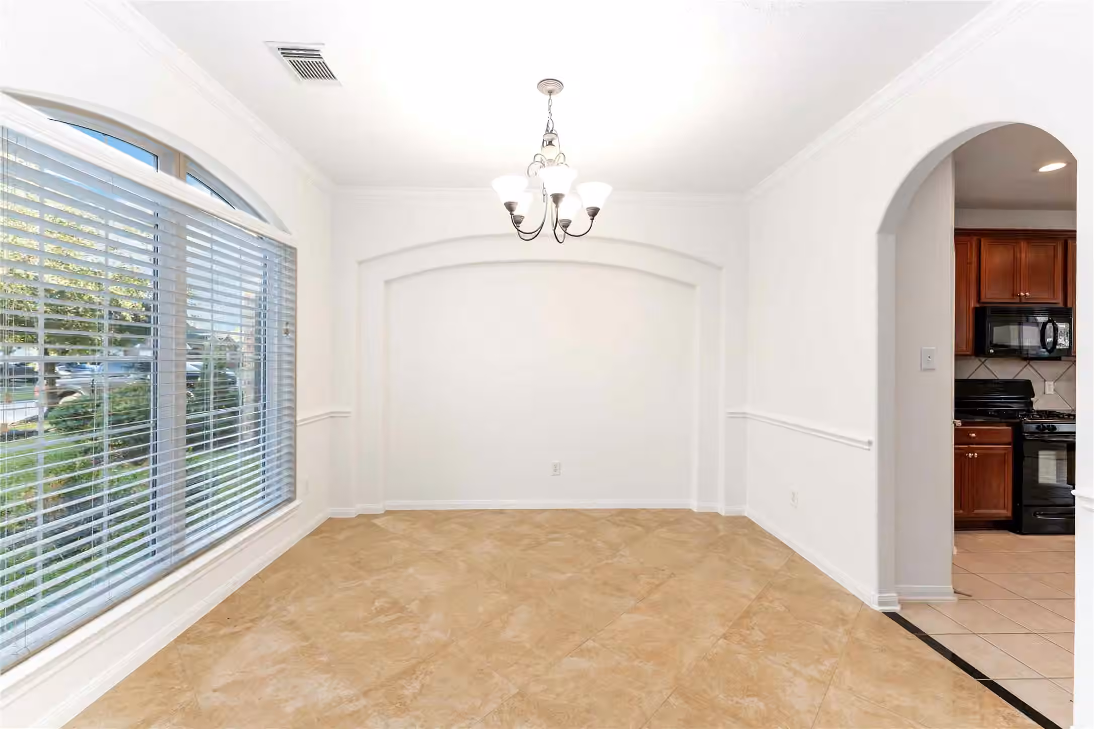 Photo 6 of 7226 Vorgen Court, Spring, TX