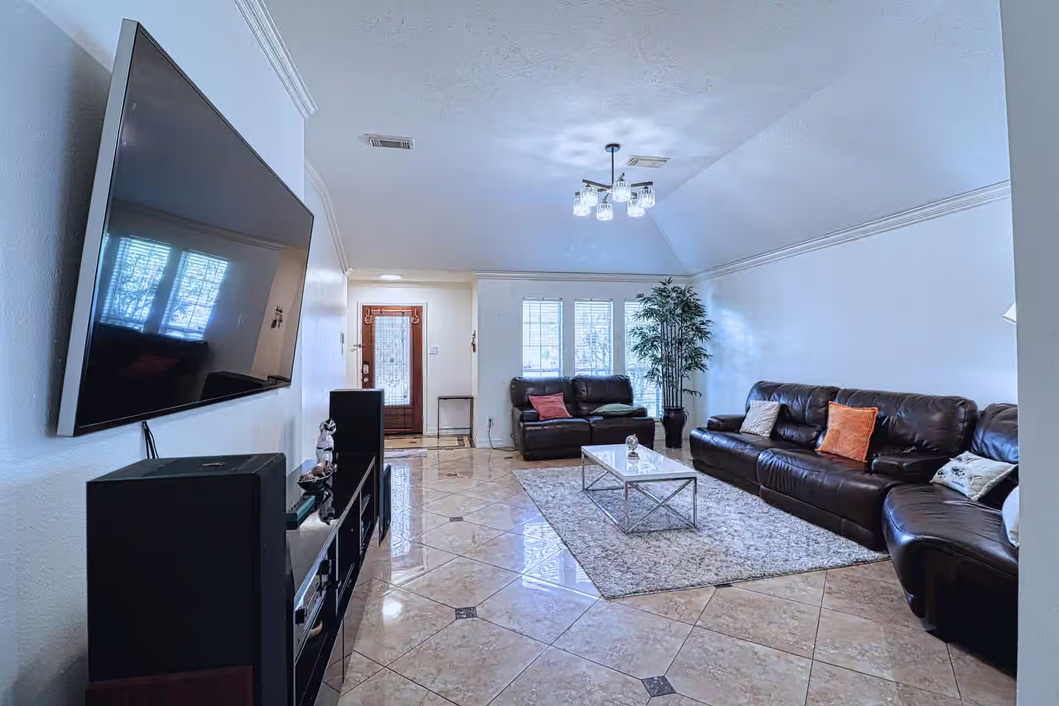 Photo 5 of 4203 Bearden Place Lane, Houston, TX