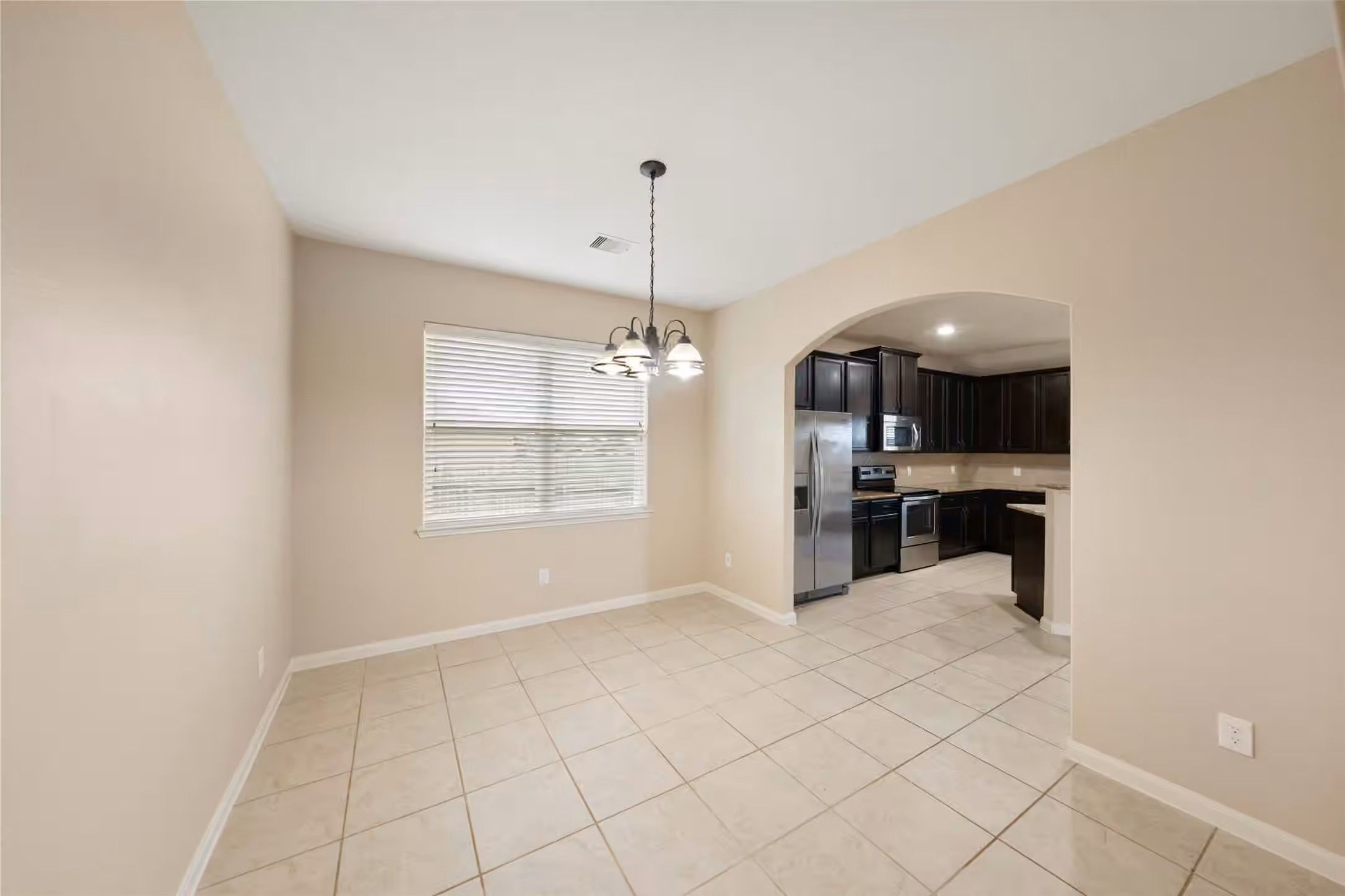 Photo 5 of 18856 Atascosa Trail, Magnolia, TX