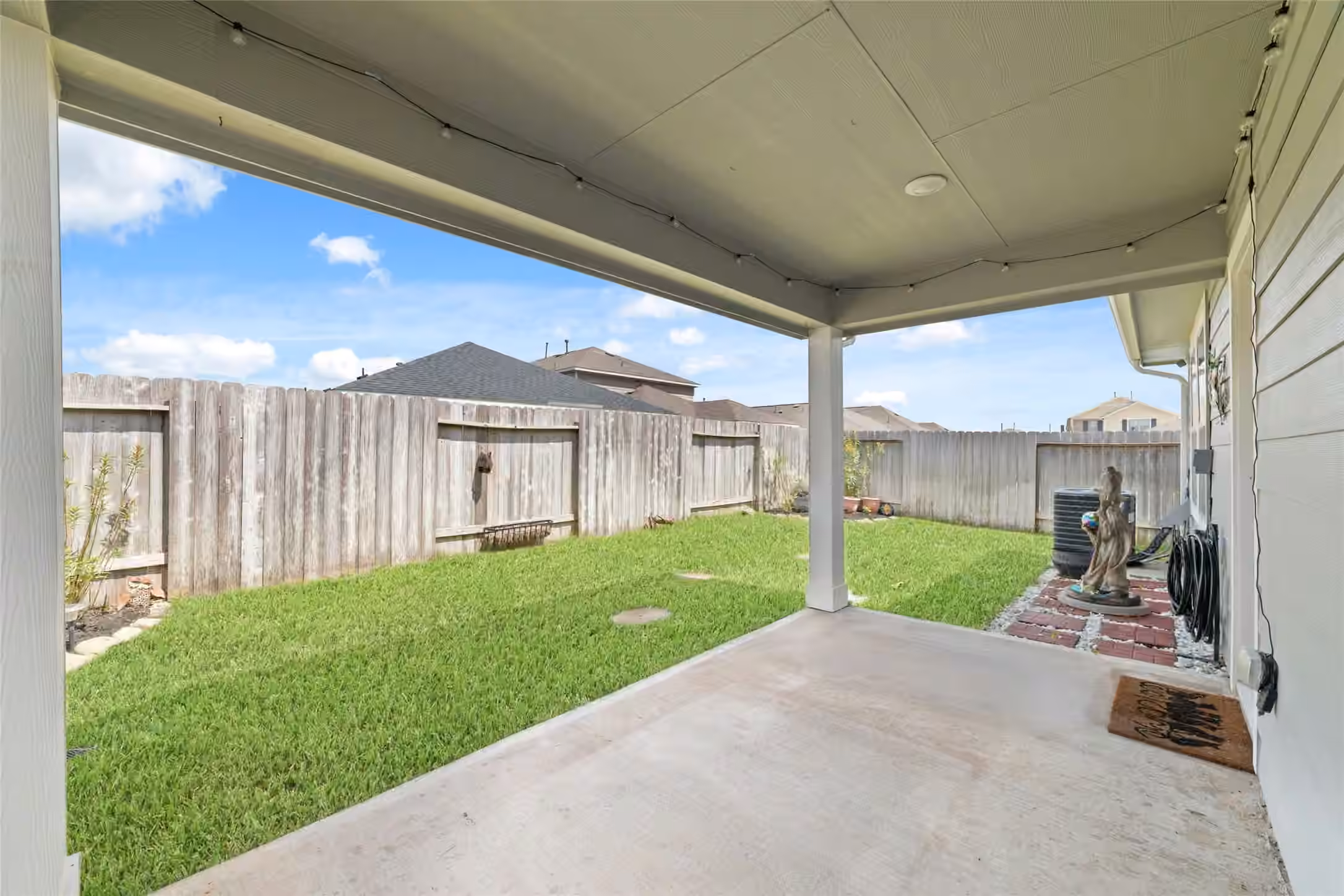 Photo 4 of 21614 Lemon Beebrush Lane, Katy, TX