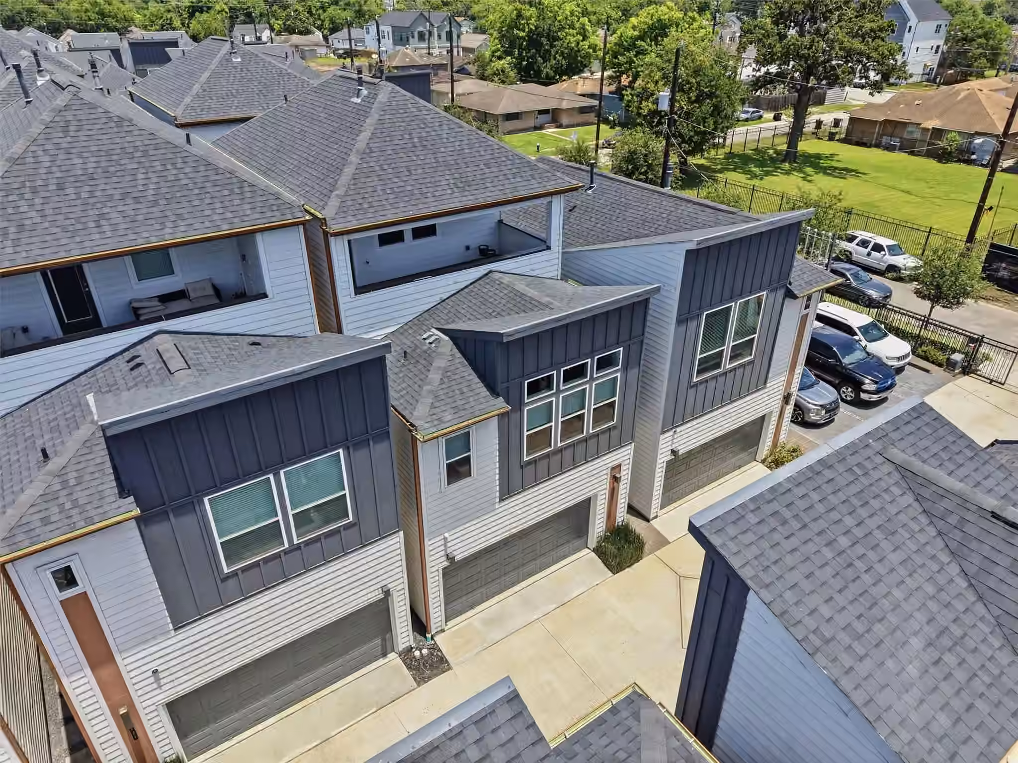 Photo 2 of 723 N Emile Street, Houston, TX