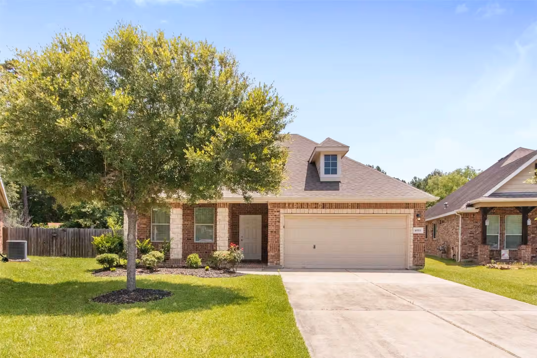 Photo of 16511 River Wood Court, Crosby, TX