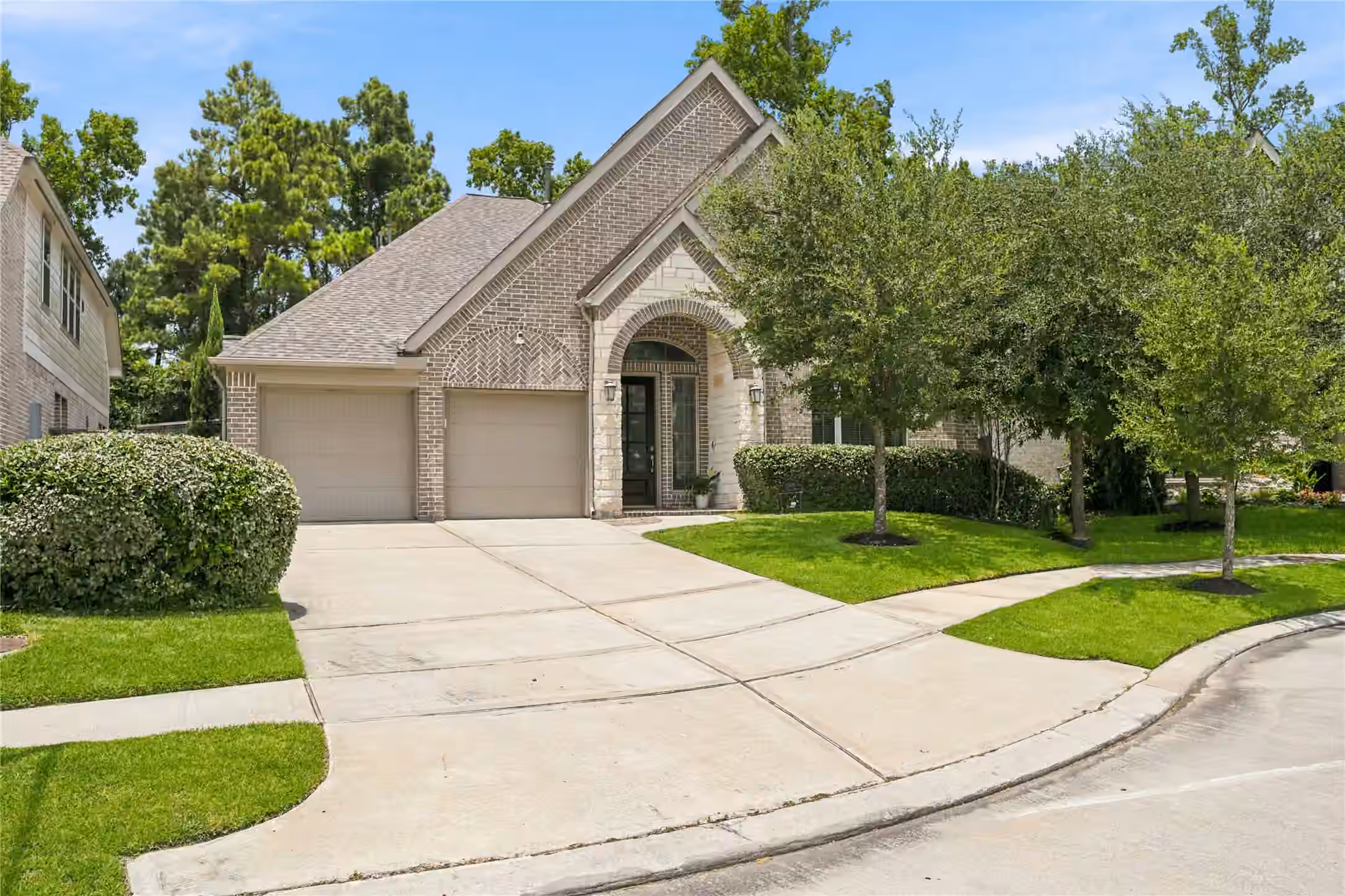 Photo 2 of 23649 Sage Villa Drive, New Caney, TX