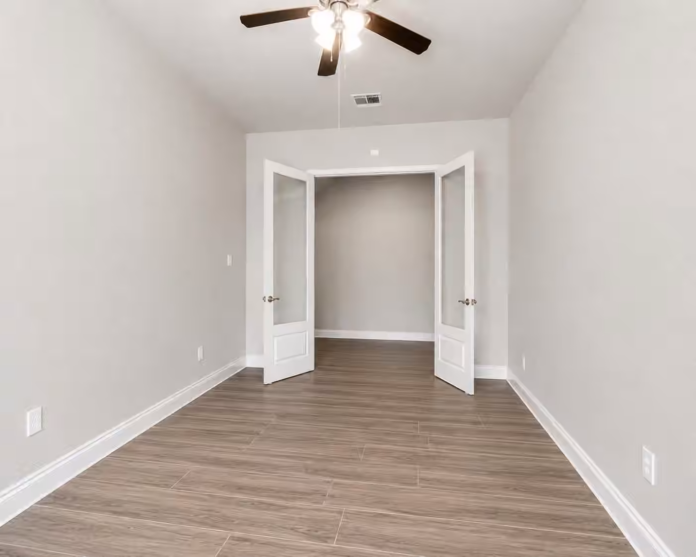 Photo 6 of 23649 Sage Villa Drive, New Caney, TX
