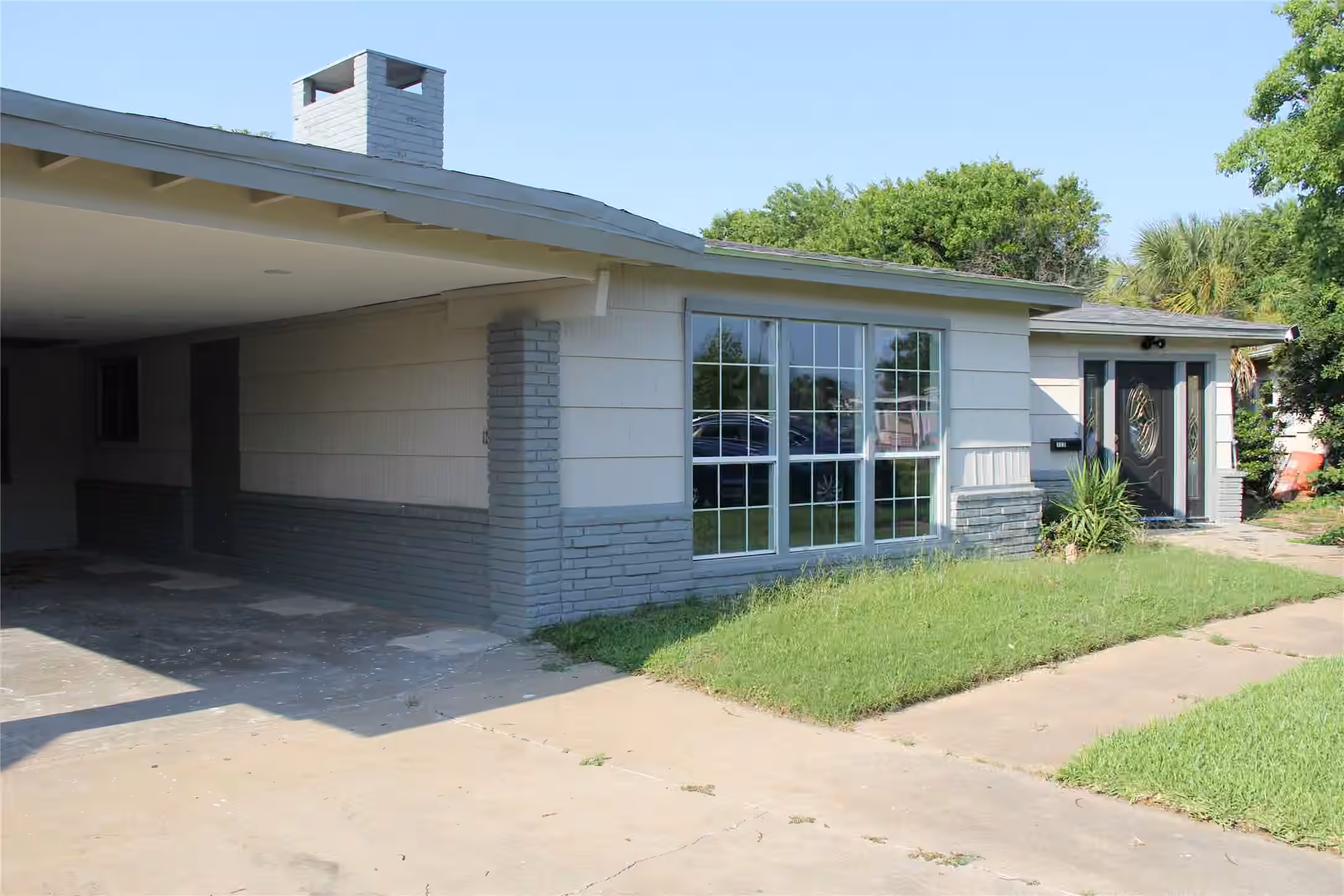 Photo 2 of 126 San Marino Drive, Galveston, TX