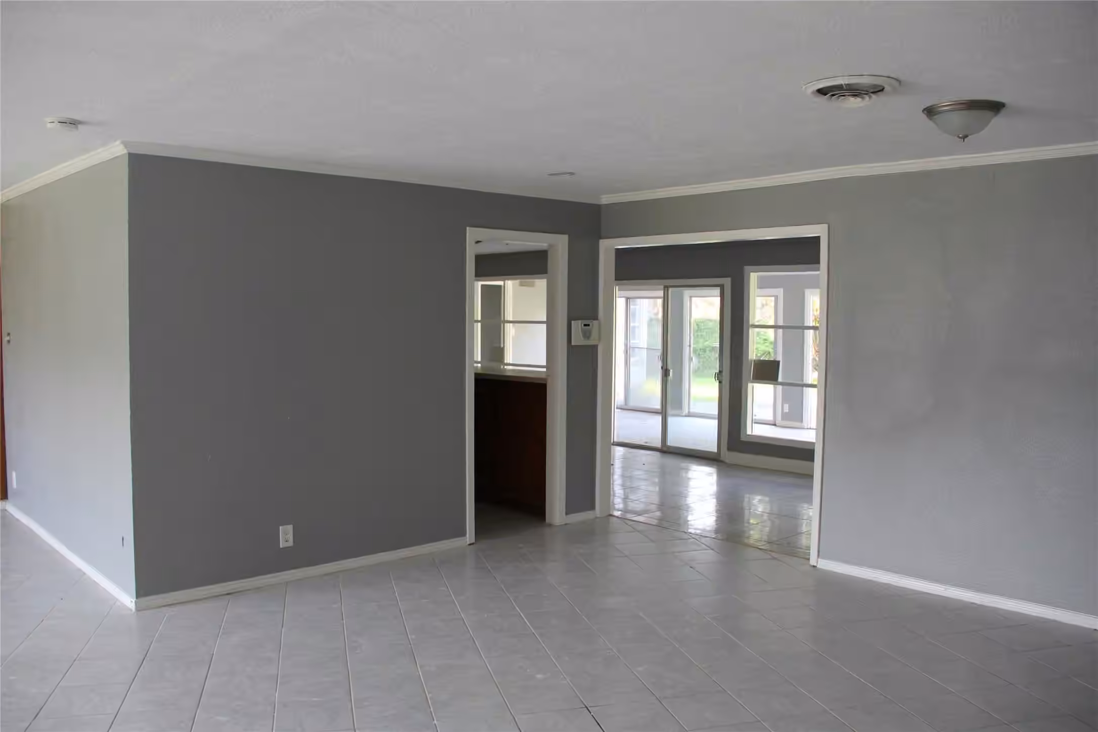 Photo 4 of 126 San Marino Drive, Galveston, TX