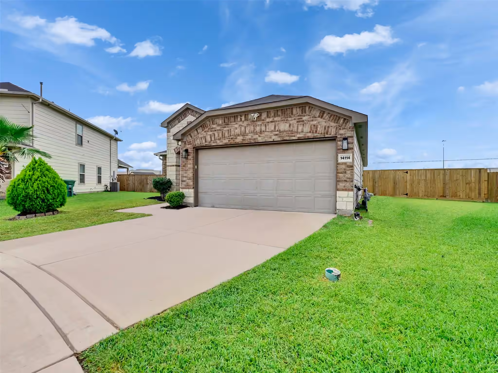 Photo 2 of 14114 Pecan Hill Court, Houston, TX