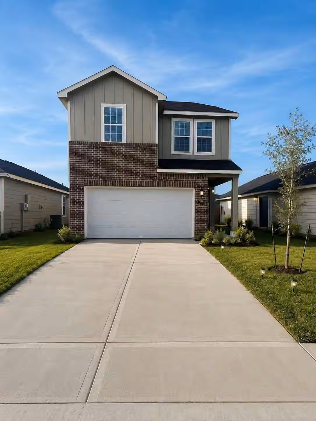 Photo of 767 Westpointe Drive, Dayton, TX 77535