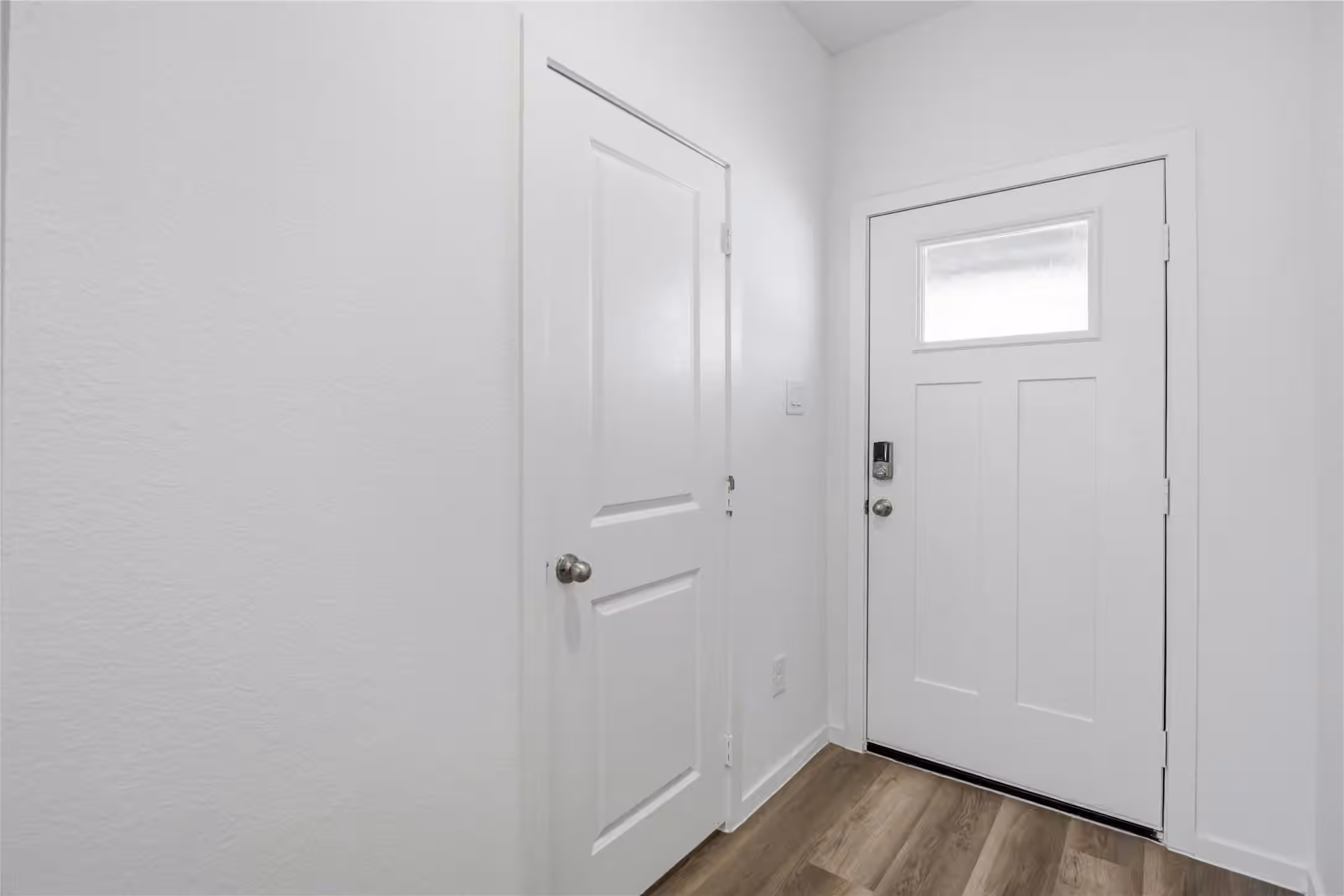 Photo 4 of 5114 Greengrass Willow Way, Houston, TX