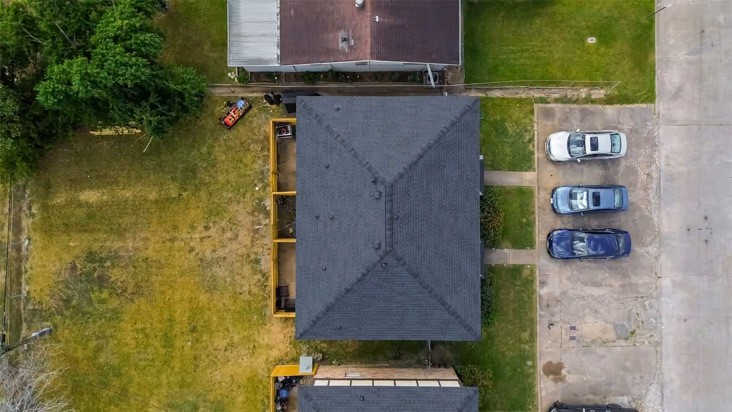 Photo 3 of 1410 Edward Drive, South Houston, TX