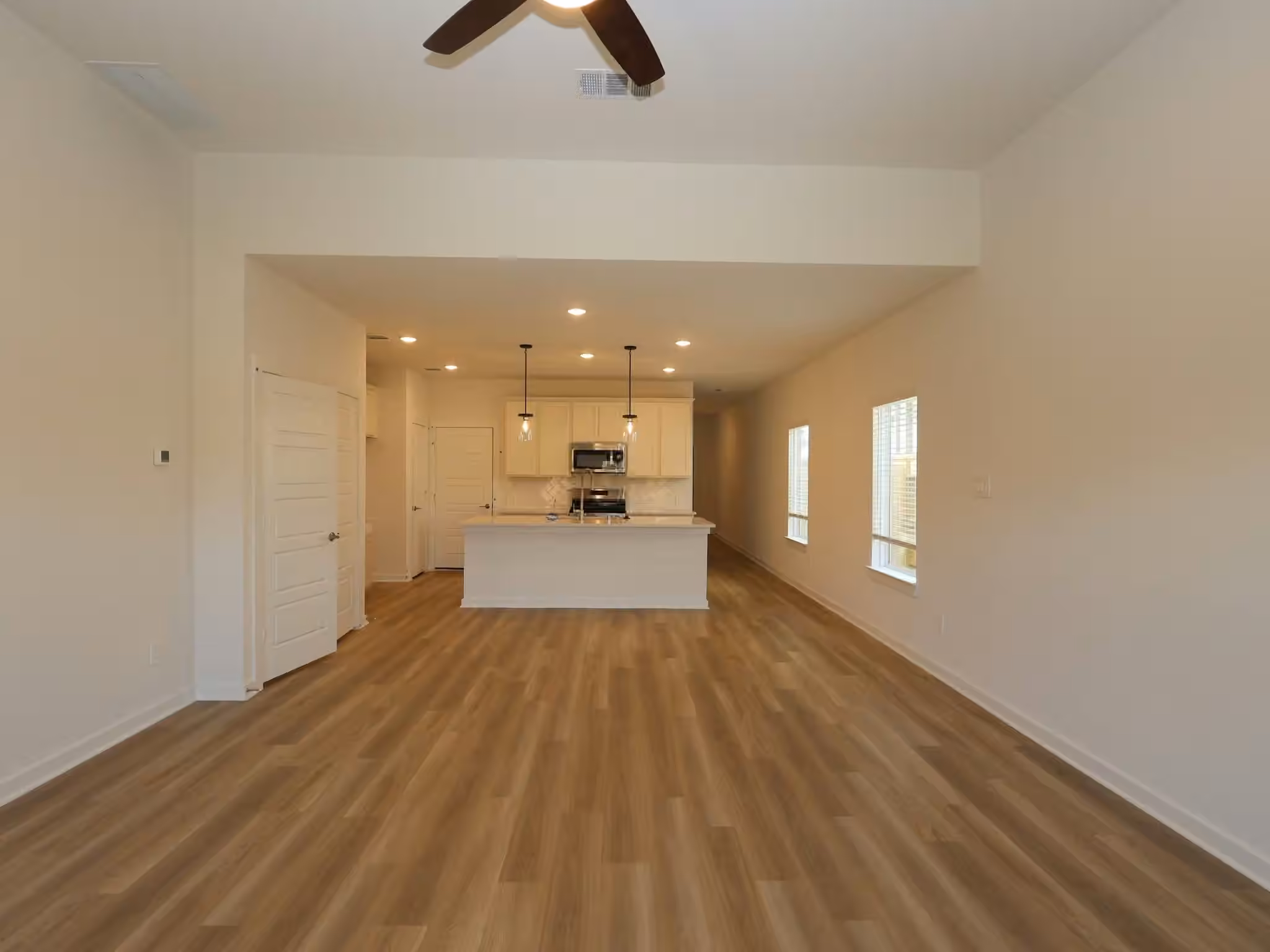 Photo 6 of 10345 Navarro Path, Montgomery, TX