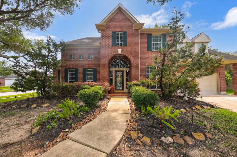 Photo 3 of 7914 Chianti Court, Sugar Land, TX